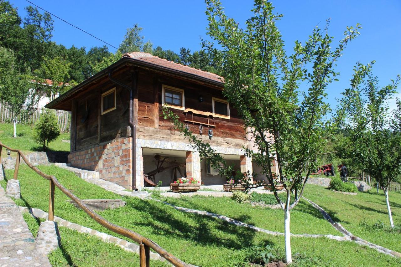 Bogutovac Ethno Village Bogut מראה חיצוני תמונה